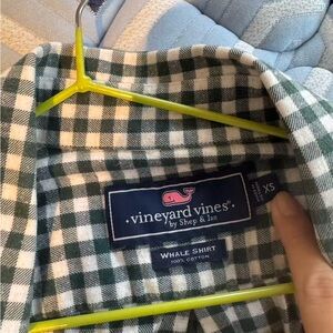 Vineyard Vines Green Plaid Whale Shirt 100% Cotton